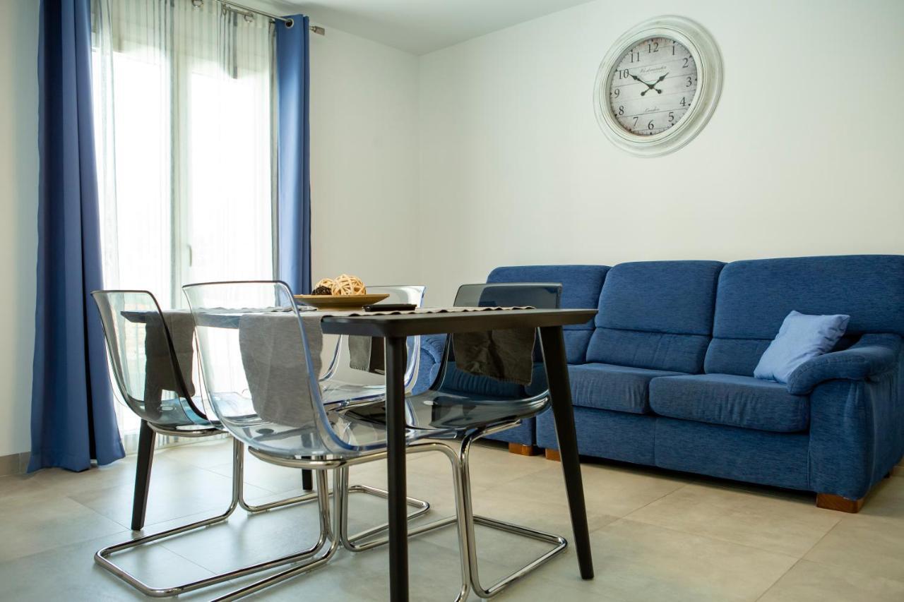 Apartamentos Aponiente Conil De La Frontera Exterior foto