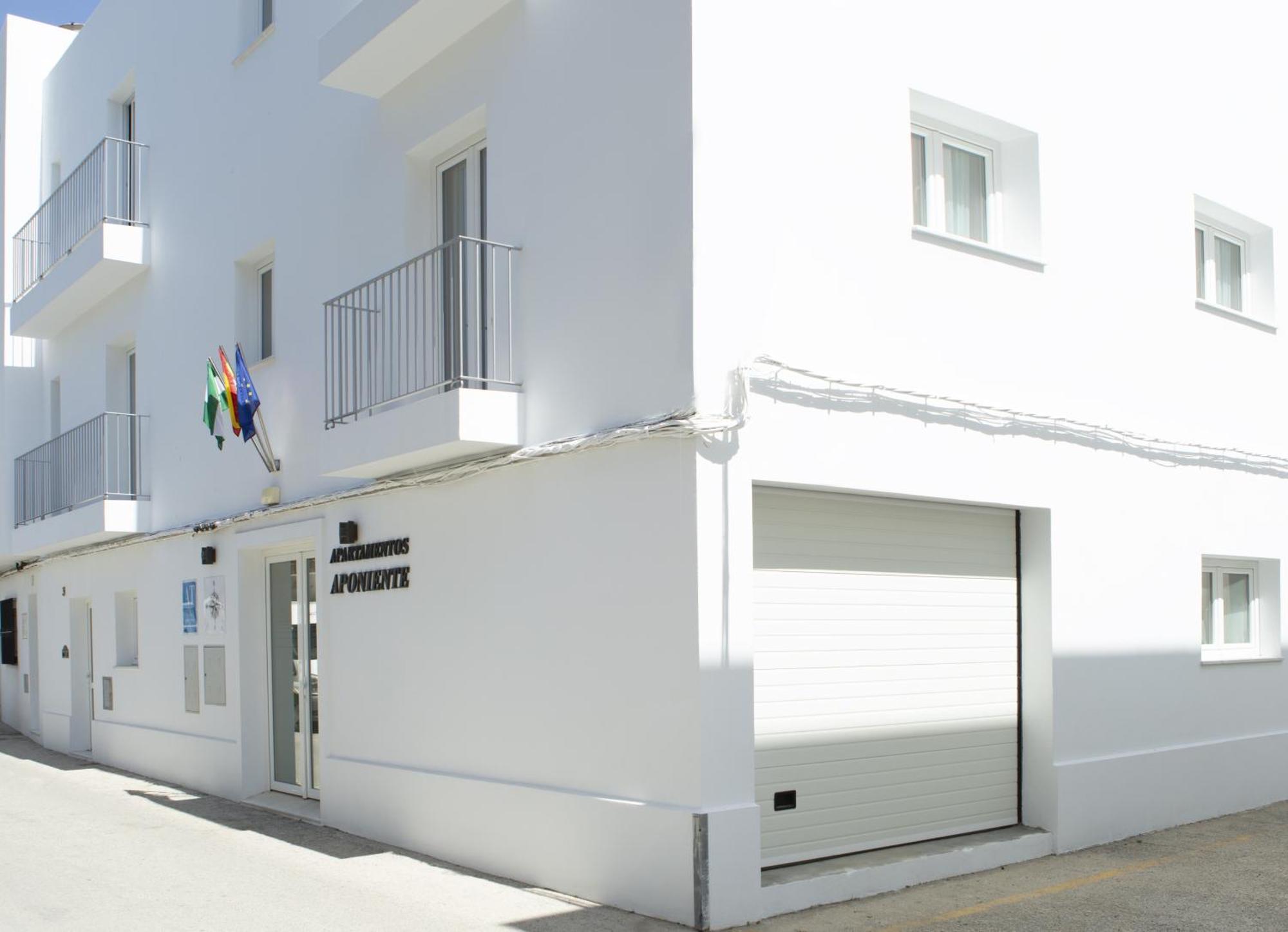 Apartamentos Aponiente Conil De La Frontera Exterior foto